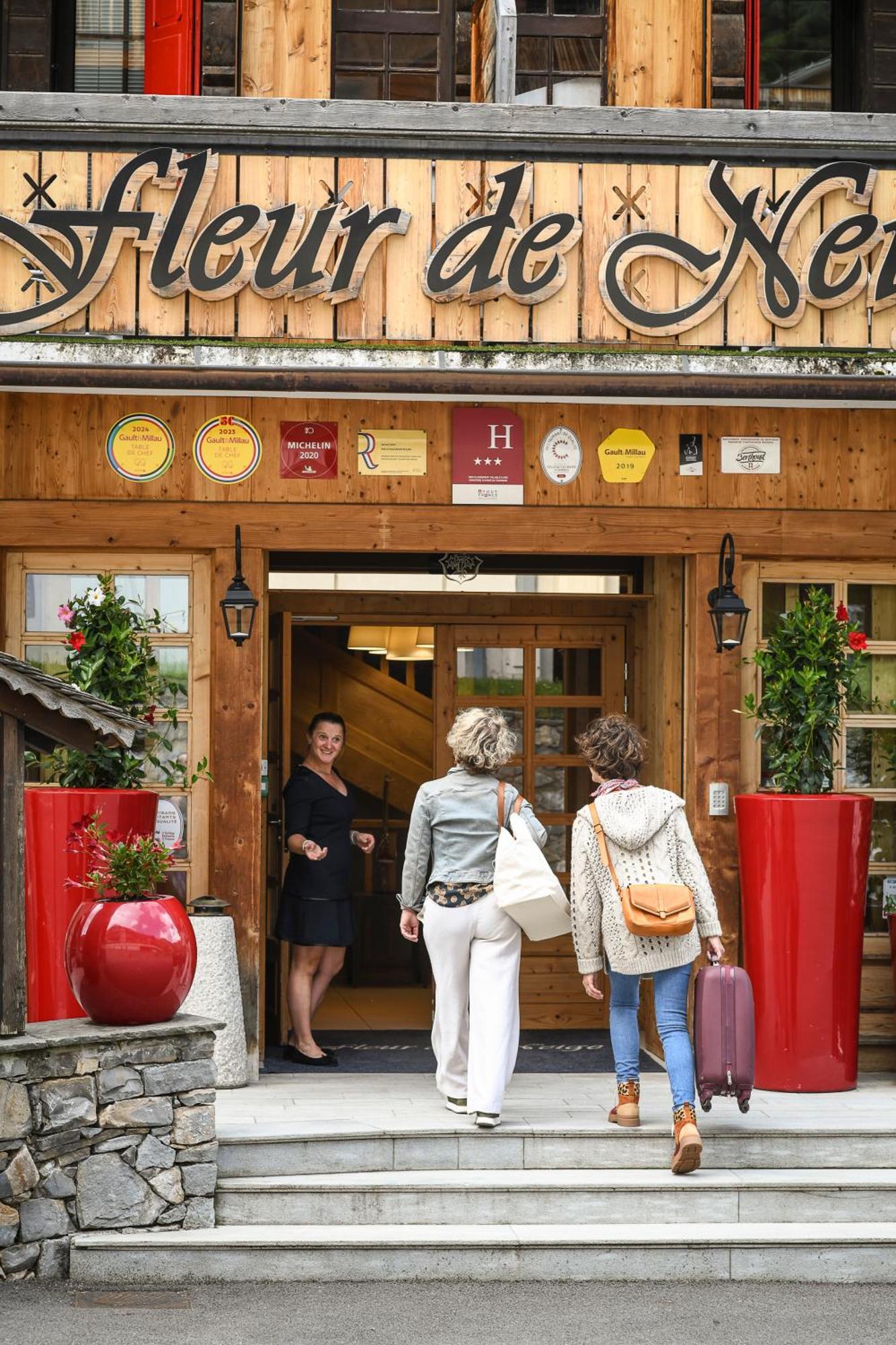 Fleur De Neige Hôtel Châtel Exterior foto